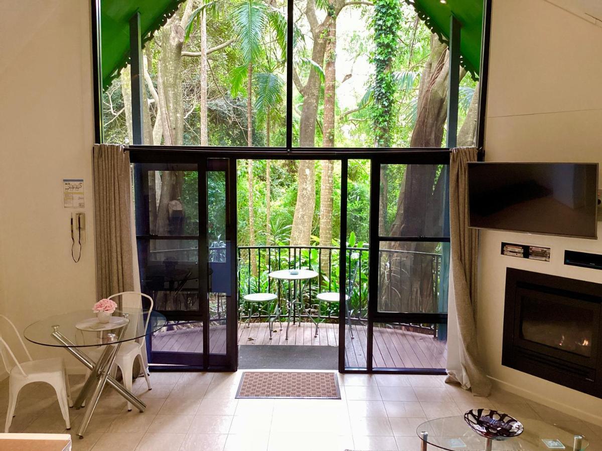 Chalet On Gallery Walk - King Bed, Spa, Fireplace, Wifi & Netflix, Linger A While Mount Tamborine Esterno foto